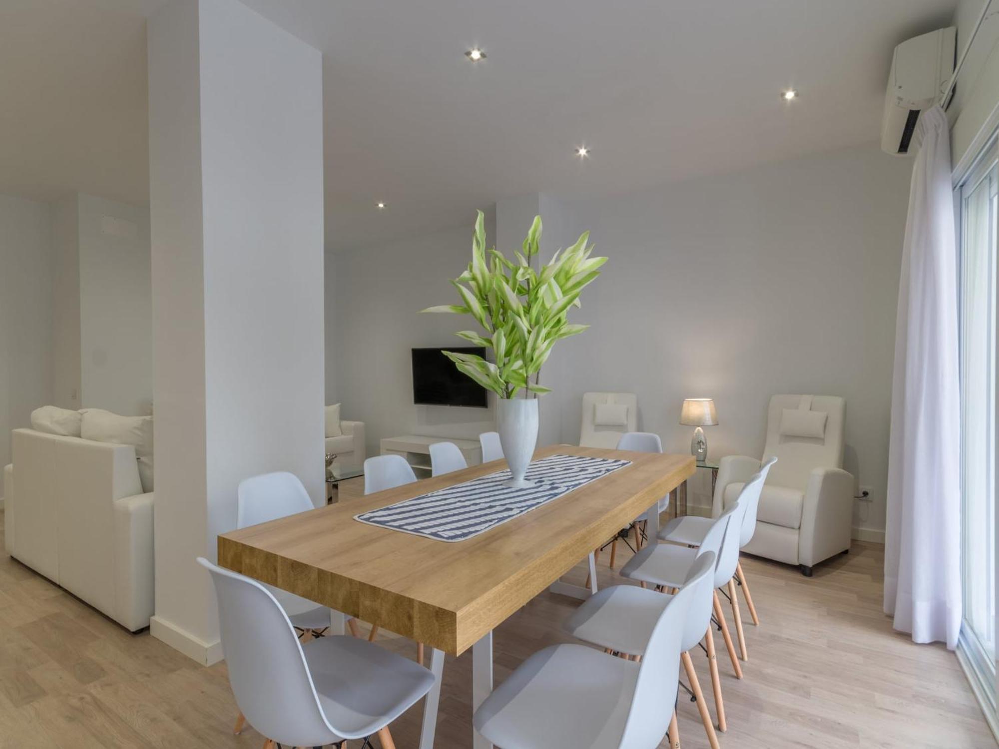 Tastefully-Furnished Villa In Mallorca Palma di Maiorca Esterno foto