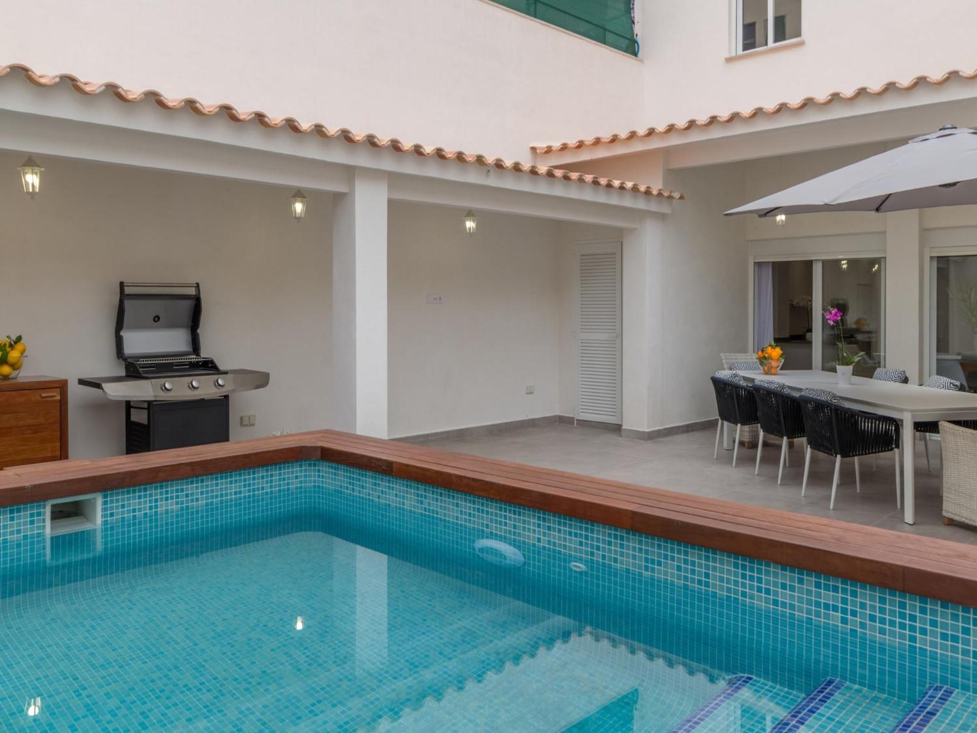 Tastefully-Furnished Villa In Mallorca Palma di Maiorca Esterno foto